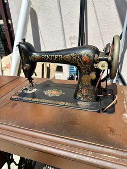 Antique Singer Sewing Machine Beautiful