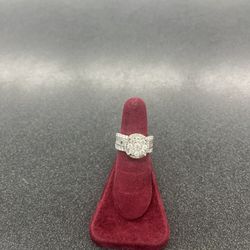 Engagement Ring 10k White Gold 7 Grms