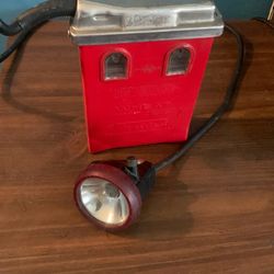 Permissible electric cap lamp