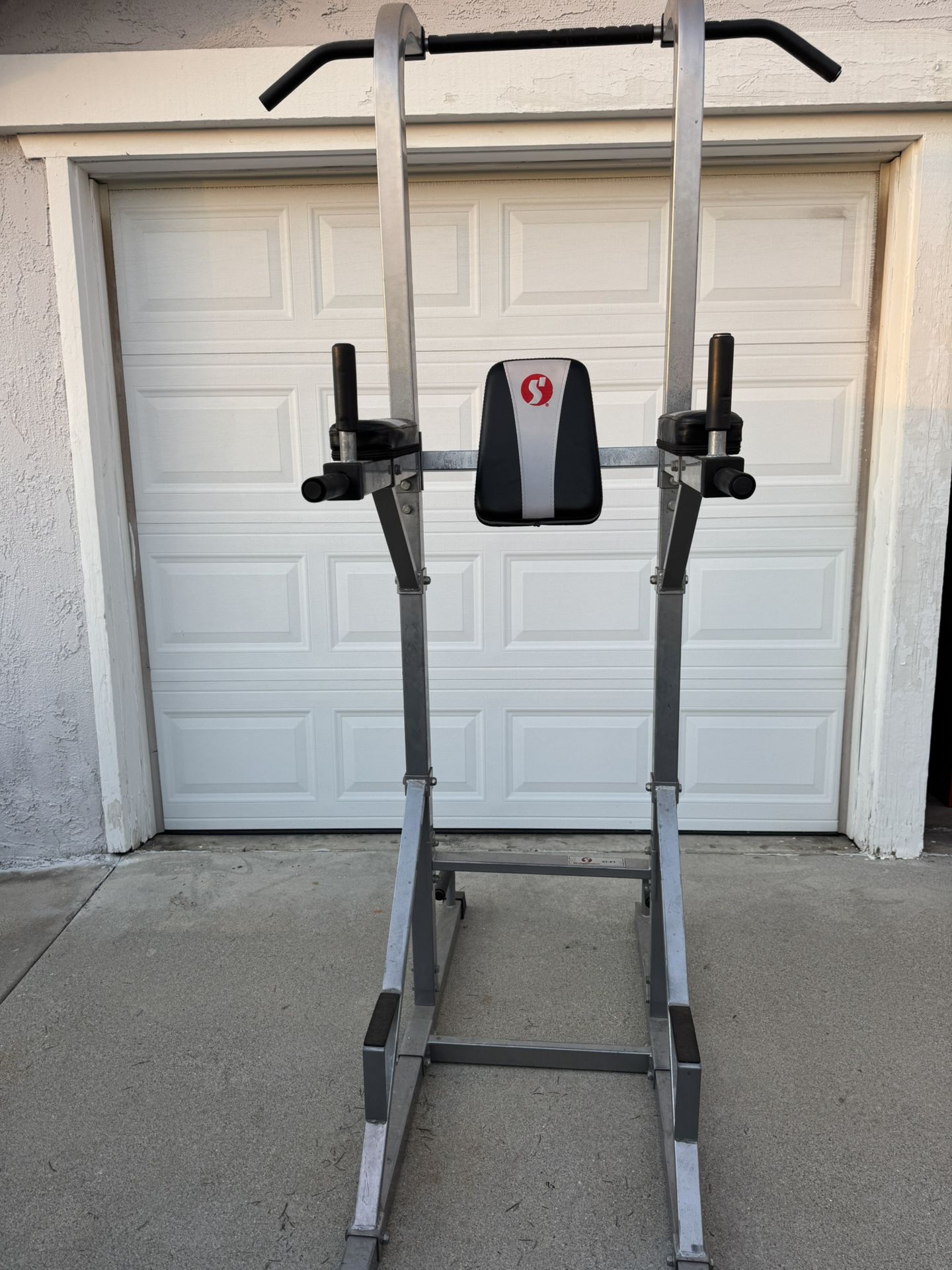 Power Tower Pull Up Bar