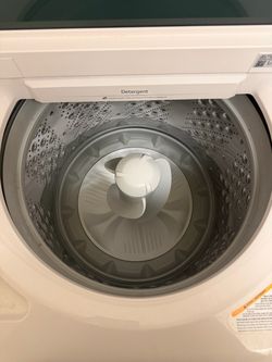 Top Loading LG  Washer and Front Loading Samsung Dryer Combo