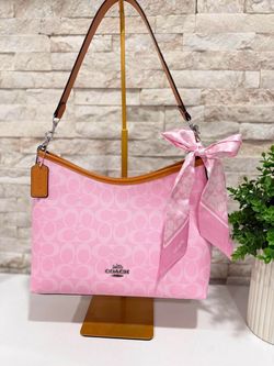 1:1 Coach Signature Shoulder Bag in Pink