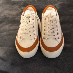 Real Authentic Coach Women’s Sneaker Shoes Size 5 In White And Brown