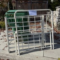 Curb Alert: Free Twin Bed Frame Jenny Lind 