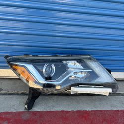 2017,18,19,2020 Nissan Pathfinder Headlight Rh