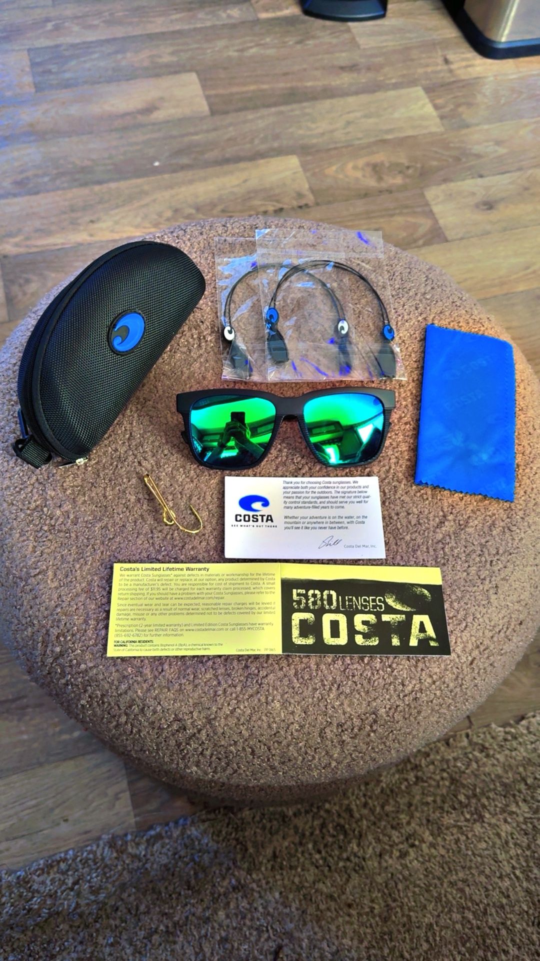 REEFTON COSTA DEL-MAR (2)Wires,Case,Cloth,Hat Hook,Cards