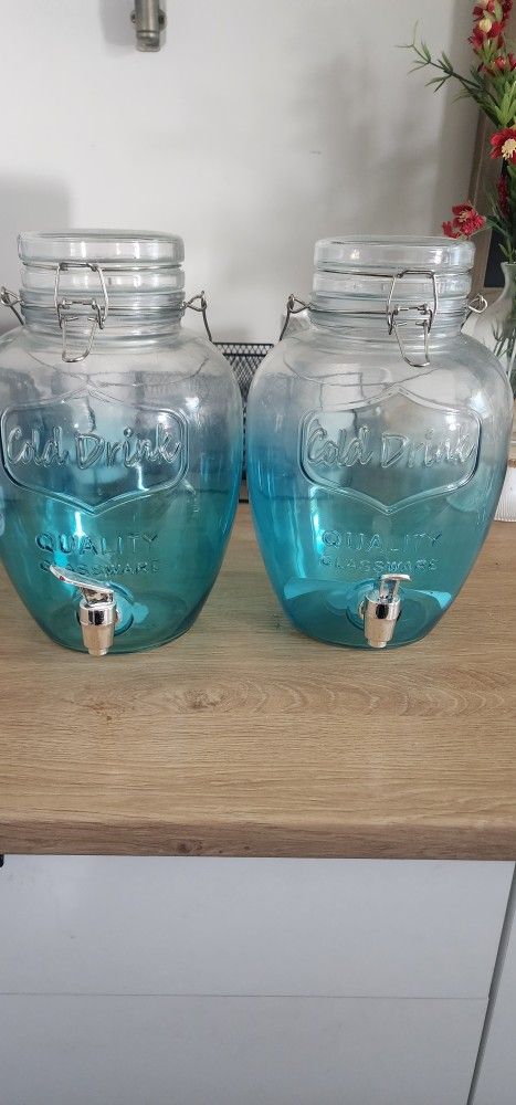 Beverage Dispenser