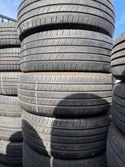 Vendo 235/55/r19 las 4 llantas por $170