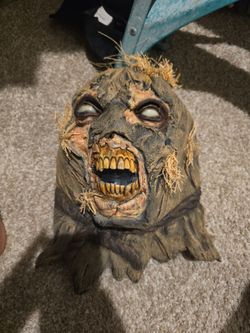 Scary scarecrow mask