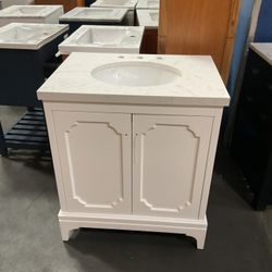 30” White Solid Wood Bathroom Vanity With Quartz Top (V1286)