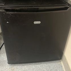 Mini Fridge With Freezer