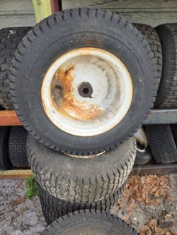 ((READ AD))(($40 EACH))((16X6.5X8 FRONT Craftsman/Johndeere WHEEL)) riding mower