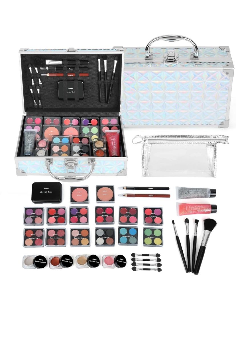 All-In-One Makeup Set
