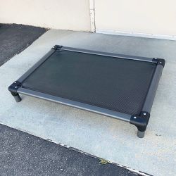 Brand New $60 Size Large, Heavy Duty Raised Dog Bed Cot Elevated Pet Bed Indoor Outdoor 40”x27”x6”