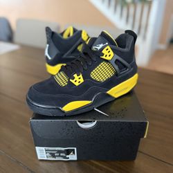 Nike Jordan 4 Retro Thunder 2023 GS