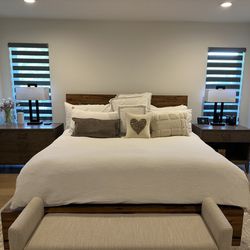 Modern Wood Bed Frame (King) (Frame only)
