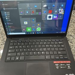 Evoo Ultra Thin Lightweight Laptop 14.1 inch