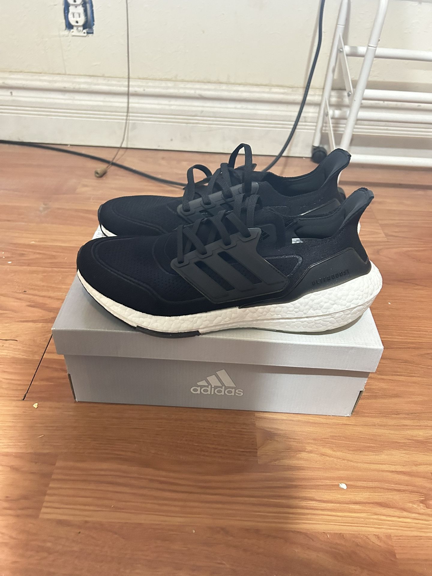 Black Ultra Boost Brand New Sz 10.5