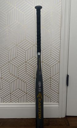 Black and Gold Easton Ghost 33/23