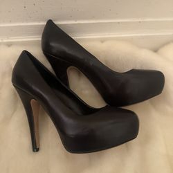 Vince Camuto Black Heels 9