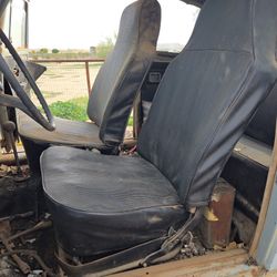 VW.  1968. Bug Plus Parts