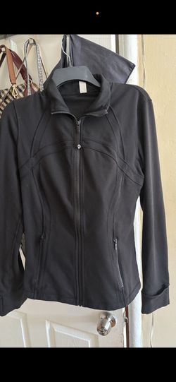 Black lululemon size 12