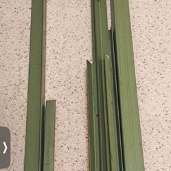 Metal Bed Frame. King/cal