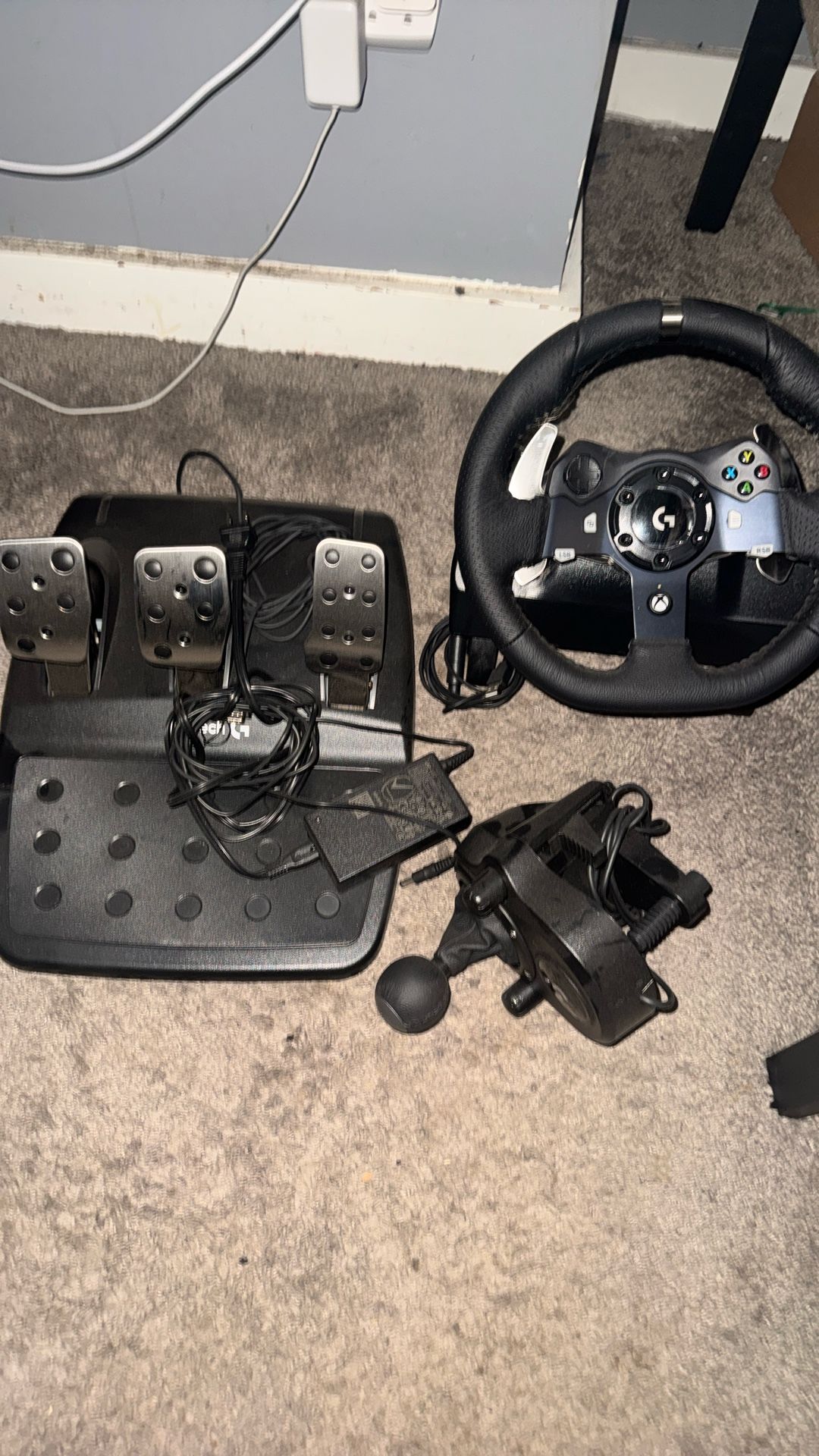 Logitec Steering Wheel, Shifter, And Petals 