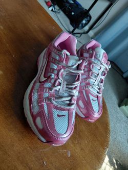 Nike Women's Pink and White Sneakers
