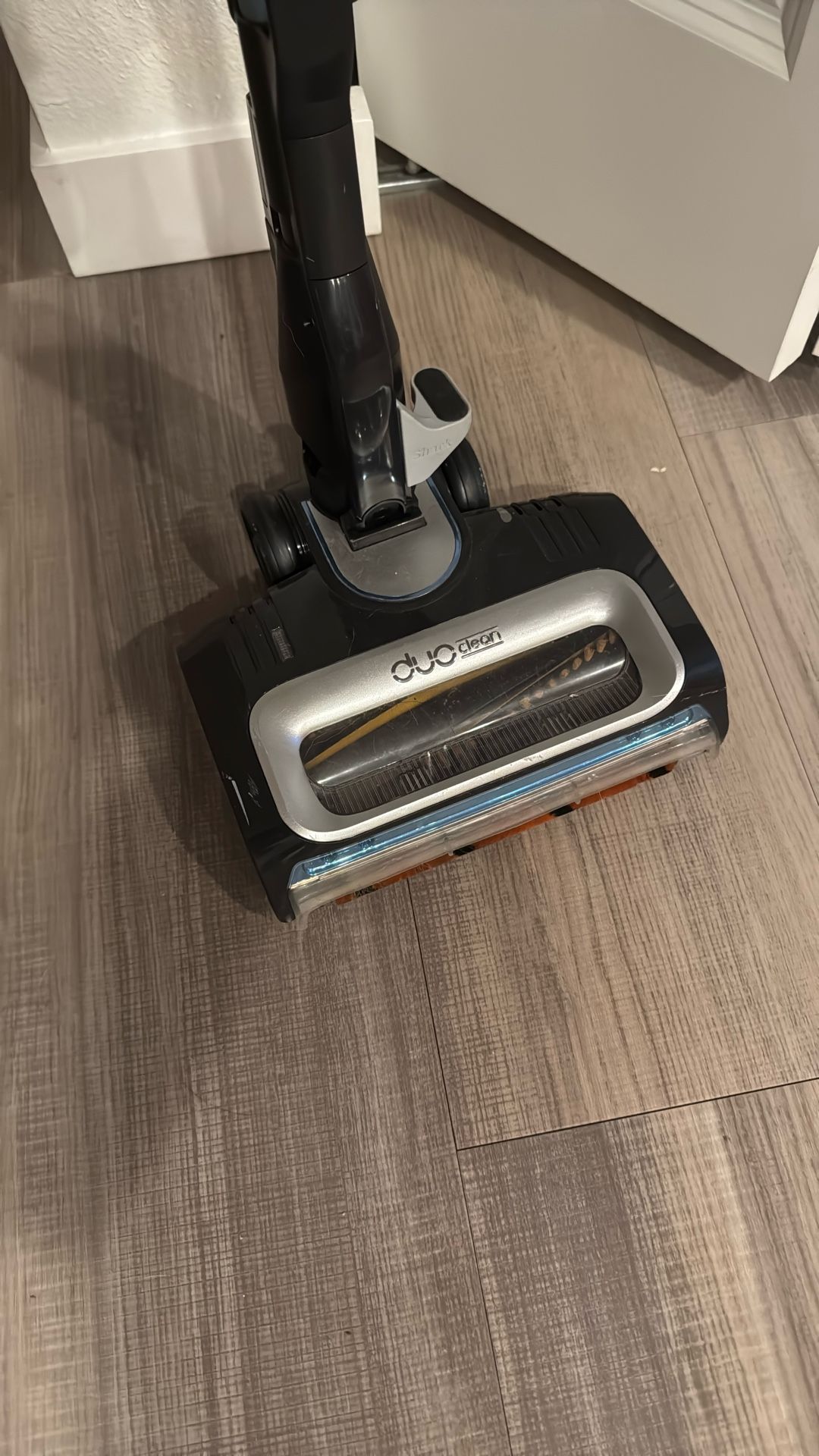 Shark Duo Clean Vacuum (plug-in)