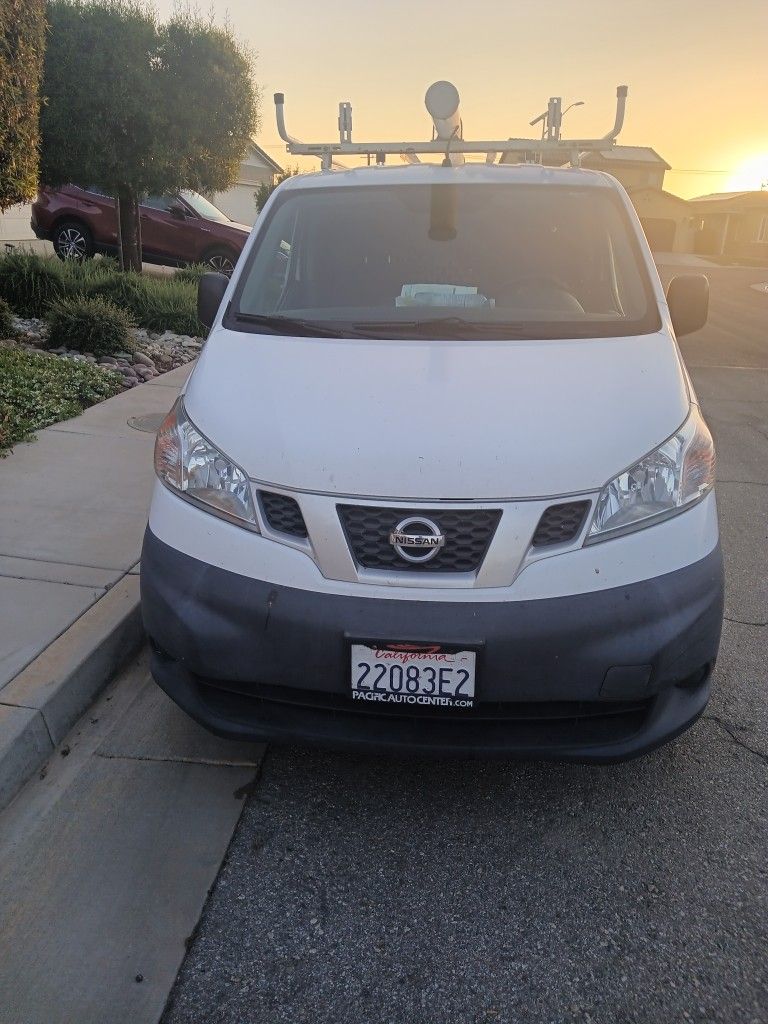 2017 Nissan Nv200