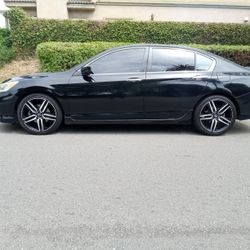 2016 / Honda Accord Sport