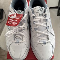 New Balance Women's 608 Comfort Trainer Shoes, White/Blue, Size 9.5
