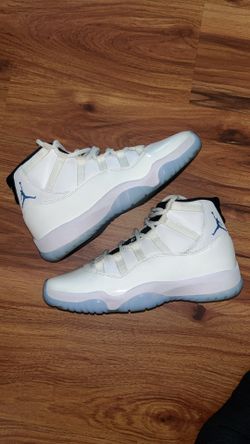 Jordan 11 legend blue (men’s 9)