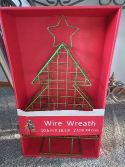 Wire Wreath Tree