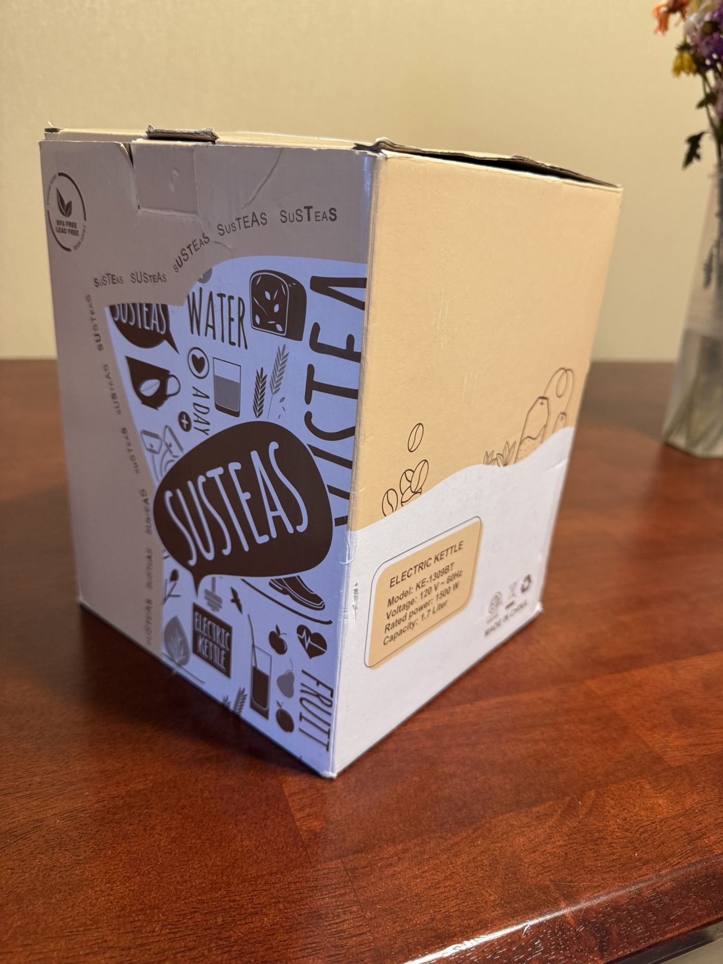 SUSTEAS Electric Kettle