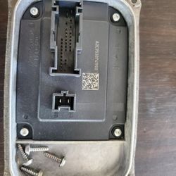 New OEM Headlight LED Module Ballast For 19-23 Mercedes Benz W247 A(contact info removed)