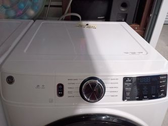 GE Large Stacked 28 inch Smart Front Laundry washer and dryer