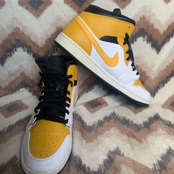 Size 13 - Air Jordan 1 Mid University Gold