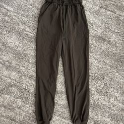 Lululemon Joggers 