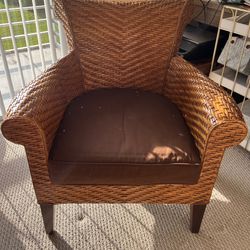 Pier 1 Wicker Rattan Chair With Brown Cushion