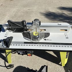 Bosch Router w/ Ryobi Router Table