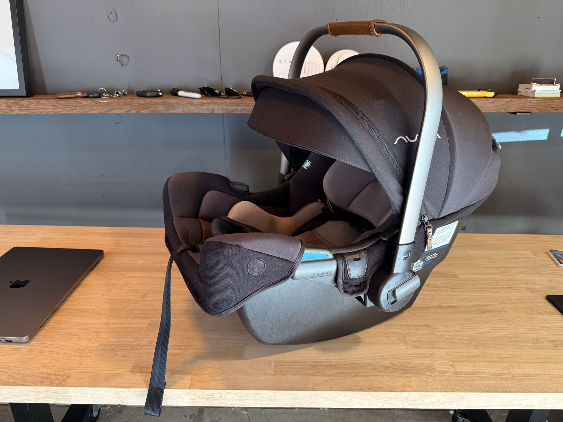 Nuna Pipa Rx Carseat And Base