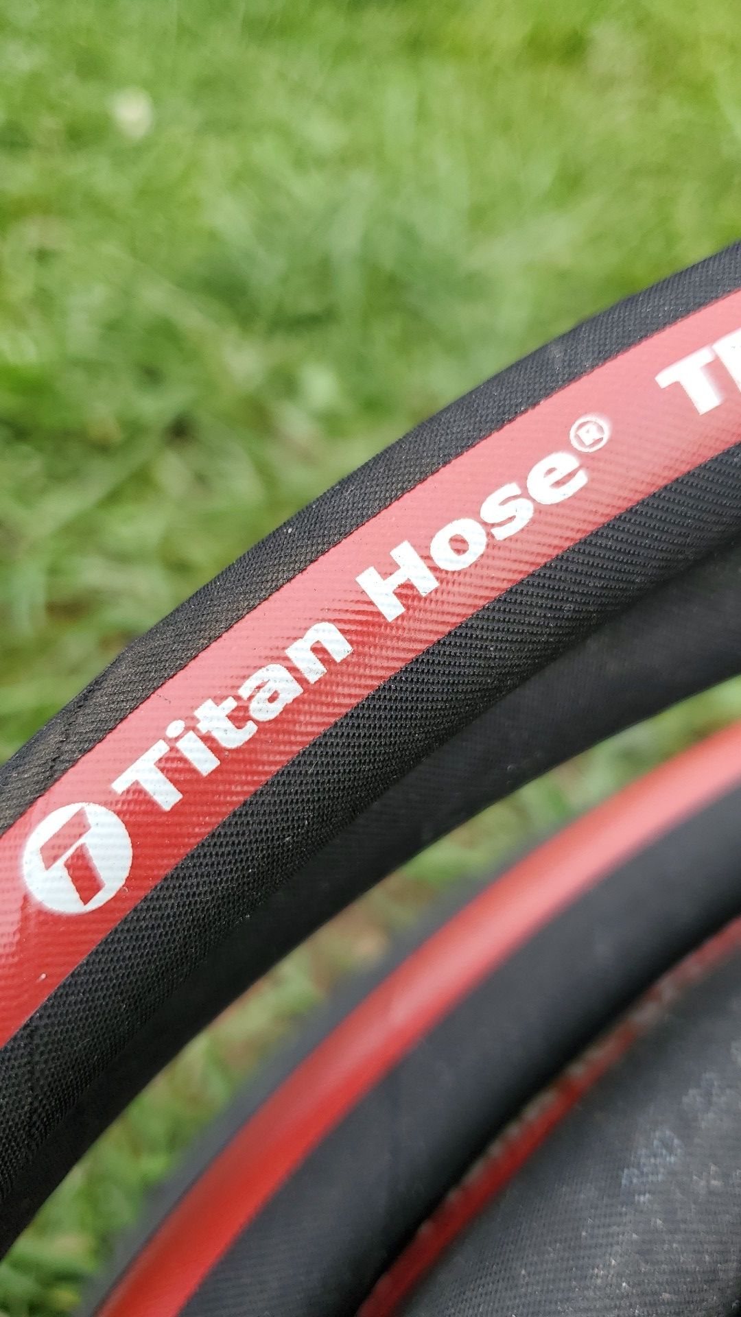 *TITAN HOSE*
