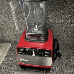 Vitamix Certified Reconditioned 5300 Blender - Red