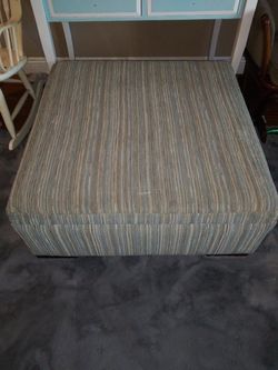 Ottoman from living spaces