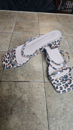 Leopard Woman New Shoes Size 8