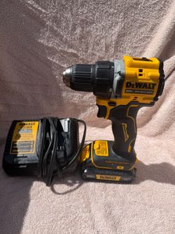 DCD794 + compact battery + DCB115 charger, all new/open-box: