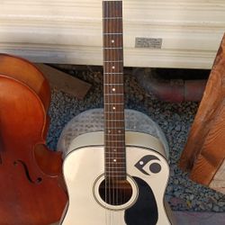 Costa Mesa Acoustic Guitar 