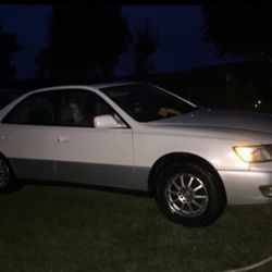 1997 Lexus ES 300